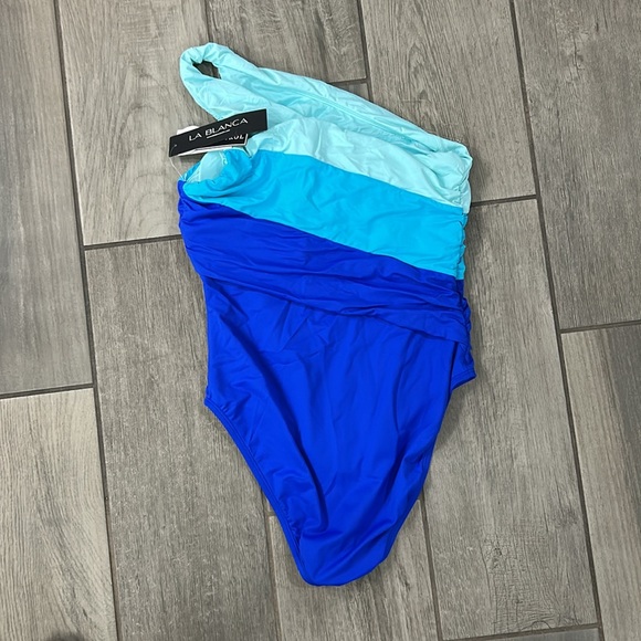 La Blanca Women's One Piece Swimsuit Single Shoulder Tummy Control Bathing Suit - Picture 4 of 5